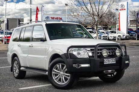 2015 Mitsubishi Pajero Wagon Glx Lwb (4X4)