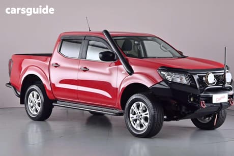 Red 2018 Nissan Navara Dual Cab Pick-up Sl (4X4) Silverline Edition