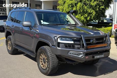 Grey 2024 Toyota Landcruiser Wagon Lc300 Sahara (4X4)