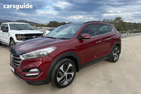 Red 2015 Hyundai Tucson Wagon Highlander (Awd)