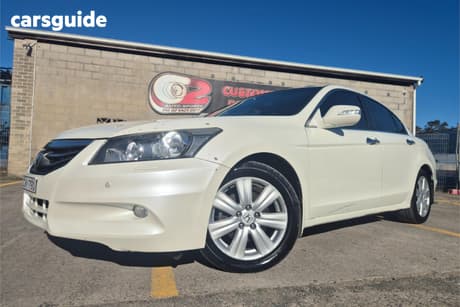 White 2012 Honda Accord Sedan V6-L