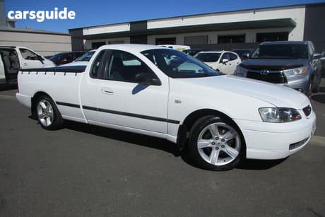 White 2004 Ford Falcon Ute Ute Tray XL R