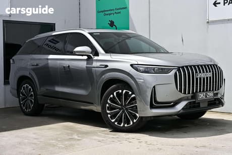 Silver 2025 Jaecoo J8 Wagon Ridge