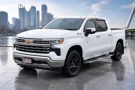 White 2025 Chevrolet Silverado Crew Cab Pickup 1500 Ltz Premium