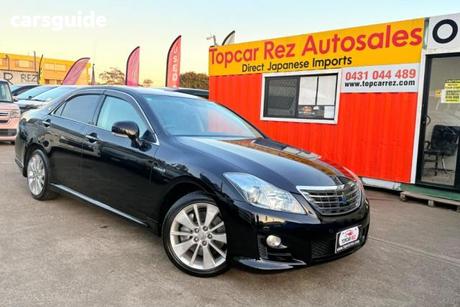 Black 2009 Toyota Crown Sedan Majesta (Hybrid)