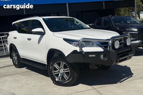 White 2017 Toyota Fortuner Wagon Gxl