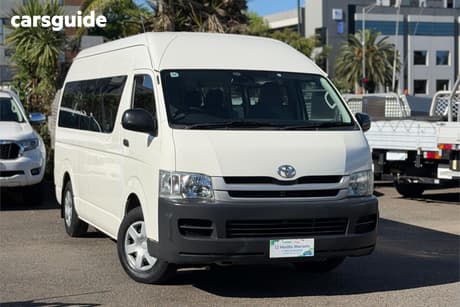 White 2007 Toyota HiAce Bus Commuter
