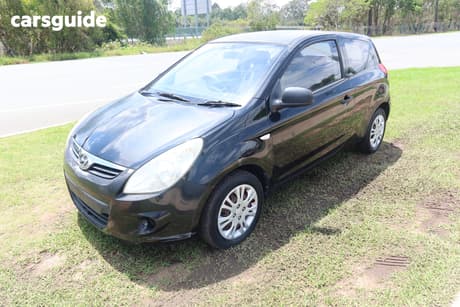 Black 2011 Hyundai I20 Hatchback Active