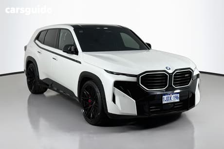 White 2023 BMW XM Wagon M Xdrive Phev