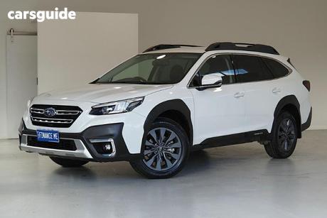 White 2023 Subaru Outback Wagon Awd