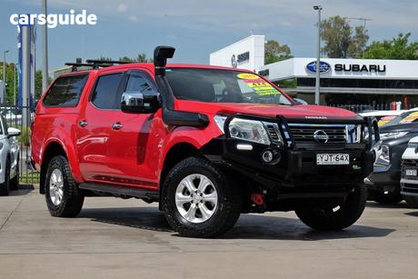 Red 2018 Nissan Navara Dual Cab Pick-up St (4X2)