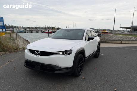 White 2022 Mazda MX-30 Wagon G20E Touring Mhev