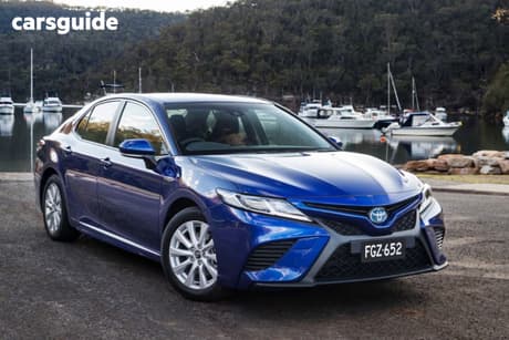 2020 Toyota Camry Ascent Sport