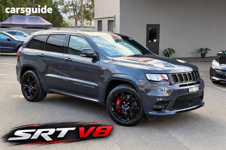 Grey 2017 Jeep Grand Cherokee Wagon Srt (4X4)