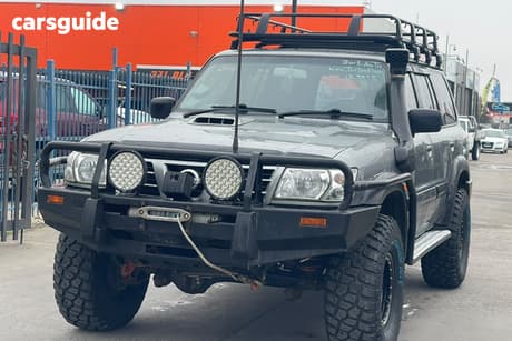Grey 2005 Nissan Patrol Wagon St-S (4X4)