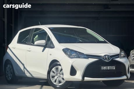 White 2016 Toyota Yaris Hatchback Ascent