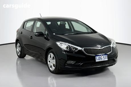 Black 2016 Kia Cerato Hatchback S