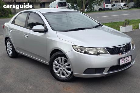 Silver 2012 Kia Cerato Sedan Si