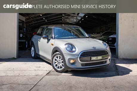 Grey 2018 Mini Cooper Hatchback 3D Hatch