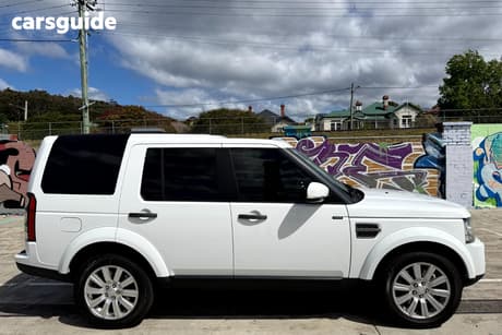 White 2014 Land Rover Discovery 4 Wagon 3.0 Tdv6
