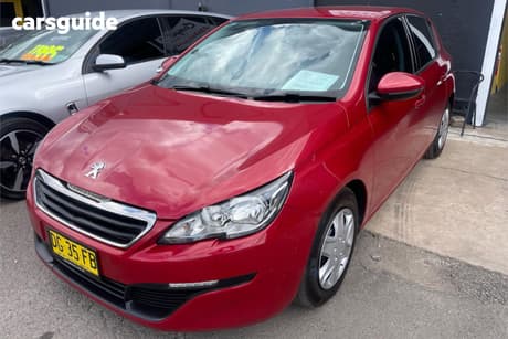 Red 2016 Peugeot 308 Hatchback Access