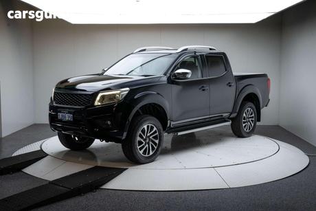 Black 2015 Nissan Navara Dual Cab Utility St-X (4X4)
