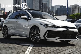 2026 Volkswagen Golf R-Line 8.5 My26
