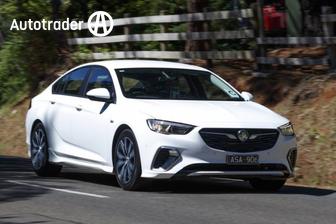 Black 2018 Holden Commodore Liftback Lt