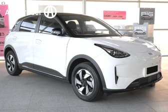 White 2026 Geely Ex2 Hatchback Inspire