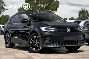 Black 2025 Volkswagen Id.4 Wagon Pro