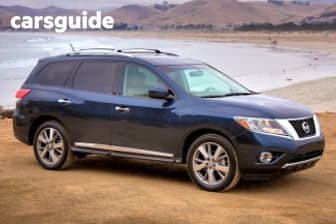 Black 2013 Nissan Pathfinder Wagon St (4X4)