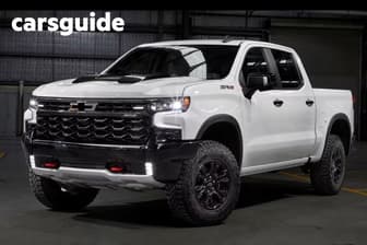 White 2025 Chevrolet Silverado Crew Cab Pickup 1500 Zr2