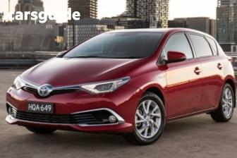 Black 2018 Toyota Corolla Hatchback Hybrid