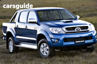 White 2010 Toyota Hilux Dual Cab Pick-up Sr5 (4X4)