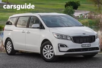 White 2018 Kia Carnival Wagon Sli
