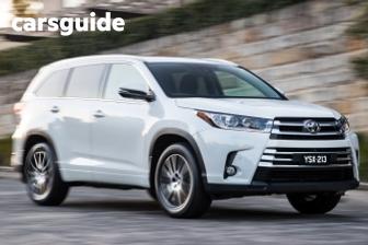 Red 2018 Toyota Kluger Wagon Grande (4X2)