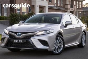 Brown 2018 Toyota Camry Sedan Sl