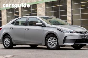 White 2018 Toyota Corolla Sedan Ascent