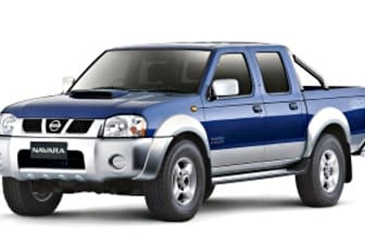 White 2010 Nissan Navara Dual Cab Pick-up St-R (4X4)