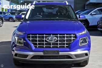 Blue 2025 Hyundai Venue Wagon Elite (Black) Sunroof