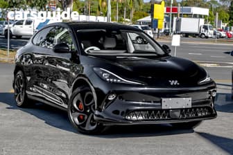 Black 2025 MG Im6 Wagon Pereformance