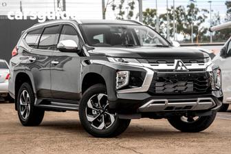 Black 2025 Mitsubishi Pajero Sport Wagon Exceed (4Wd) 7 Seat