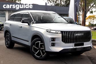 Silver 2025 Jaecoo J7 Wagon Track