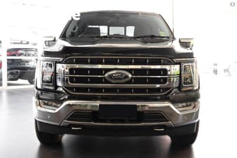 Black 2023 Ford F150 Double Cab Pick Up Lariat Lwb (4Wd)