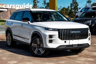 White 2025 Jaecoo J7 Wagon Shs Track
