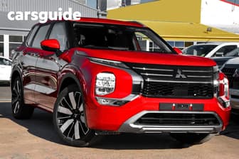 Red 2025 Mitsubishi Outlander Wagon Es 5 Seat (Awd)
