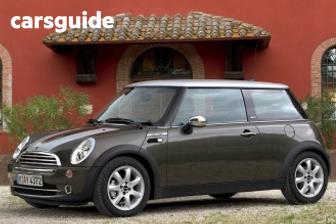 Silver 2006 Mini Cooper Hatchback Park Lane