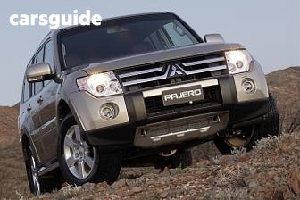 Beige 2009 Mitsubishi Pajero Wagon Exceed Lwb (4X4)