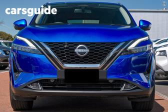 Blue 2022 Nissan Qashqai Wagon St-L