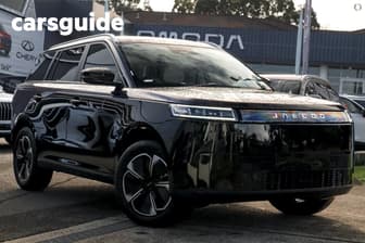 Black 2026 Jaecoo J5 Wagon Summit Ev